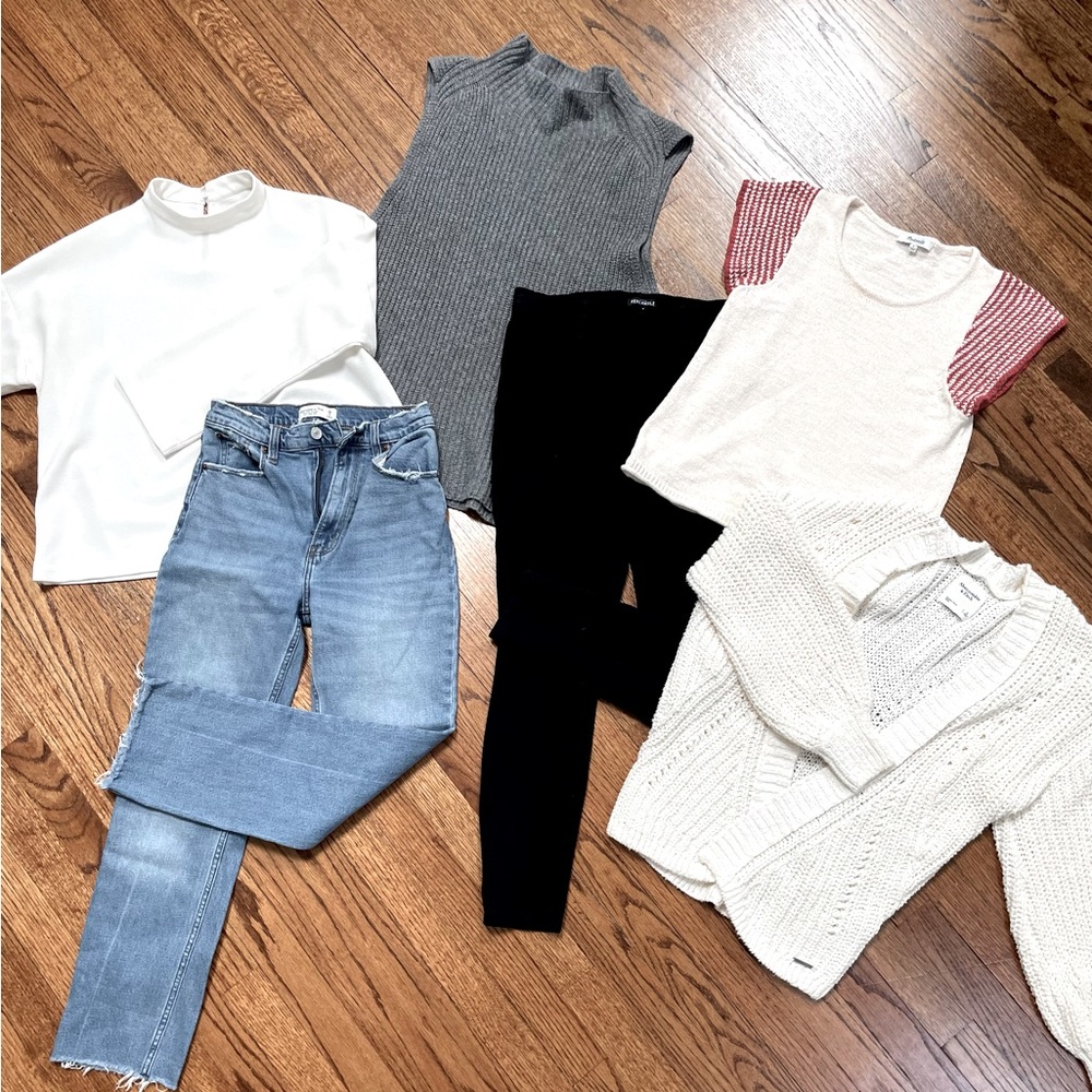 Bag of clothes, Jcrew, Madewell, Abercrombie, Trouvé